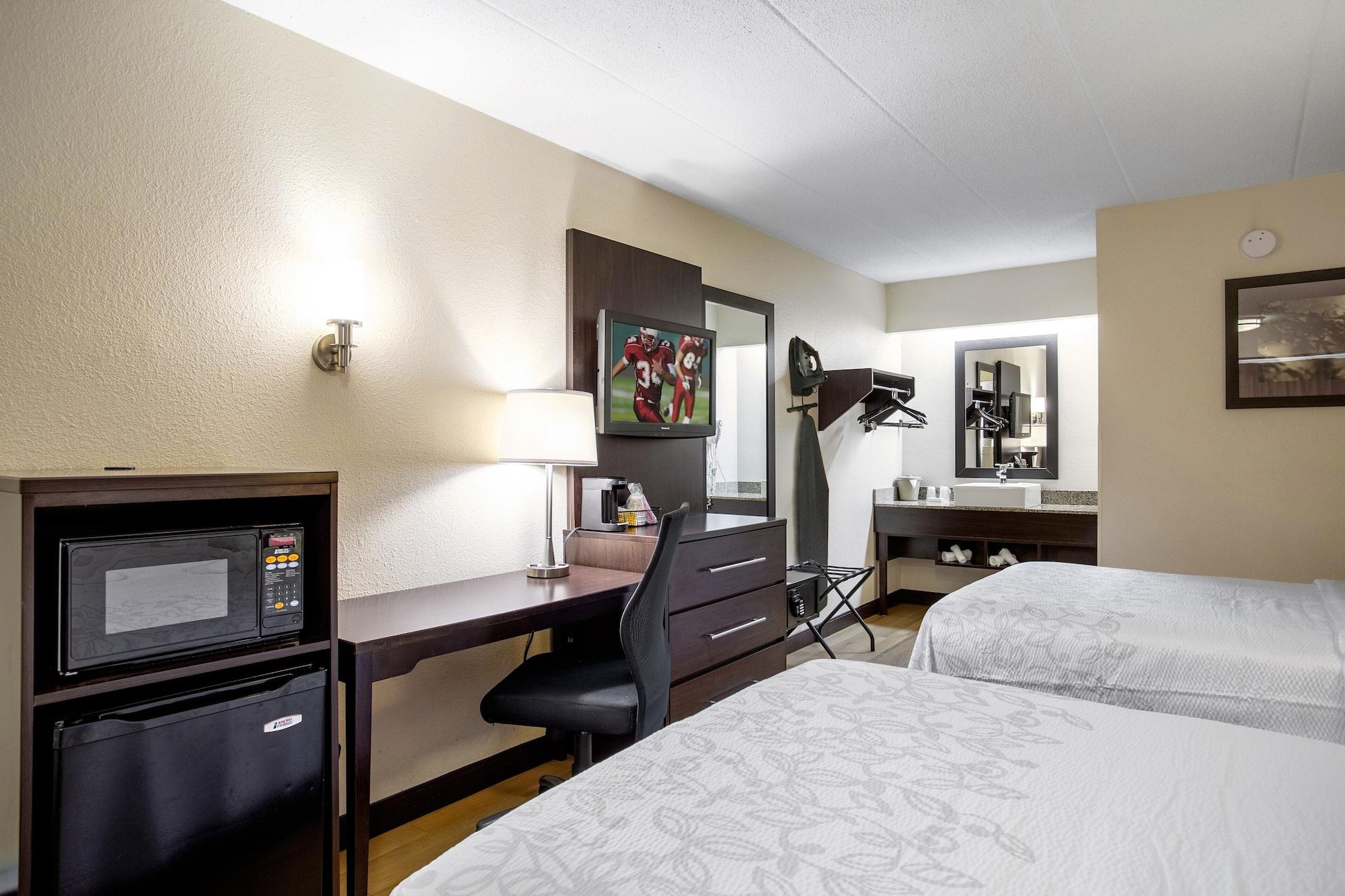 Red Roof Inn Plus+ St. Louis - Forest Park / Hampton Ave. Exterior foto
